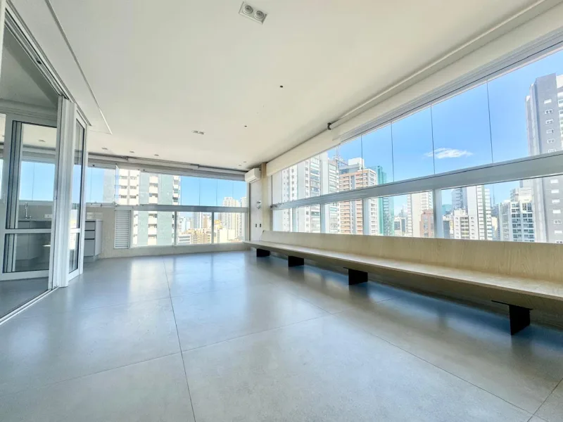 ACLIMAÇÃO - Apartamento à venda com 276m², 4 Suítes e 6 Vagas — foto 1