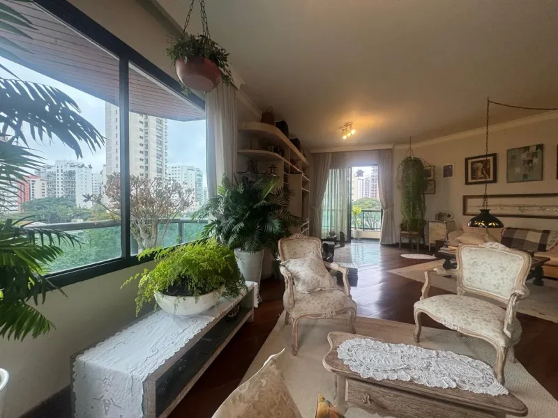 Apartamento de alto padrão à venda em Moema com 4 suítes — foto 4