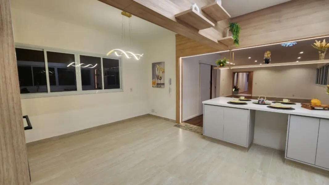 Higienópolis - Apto com 220m², 3 Dormitórios, Sendo 2 Suítes e 2 Vagas — foto 3